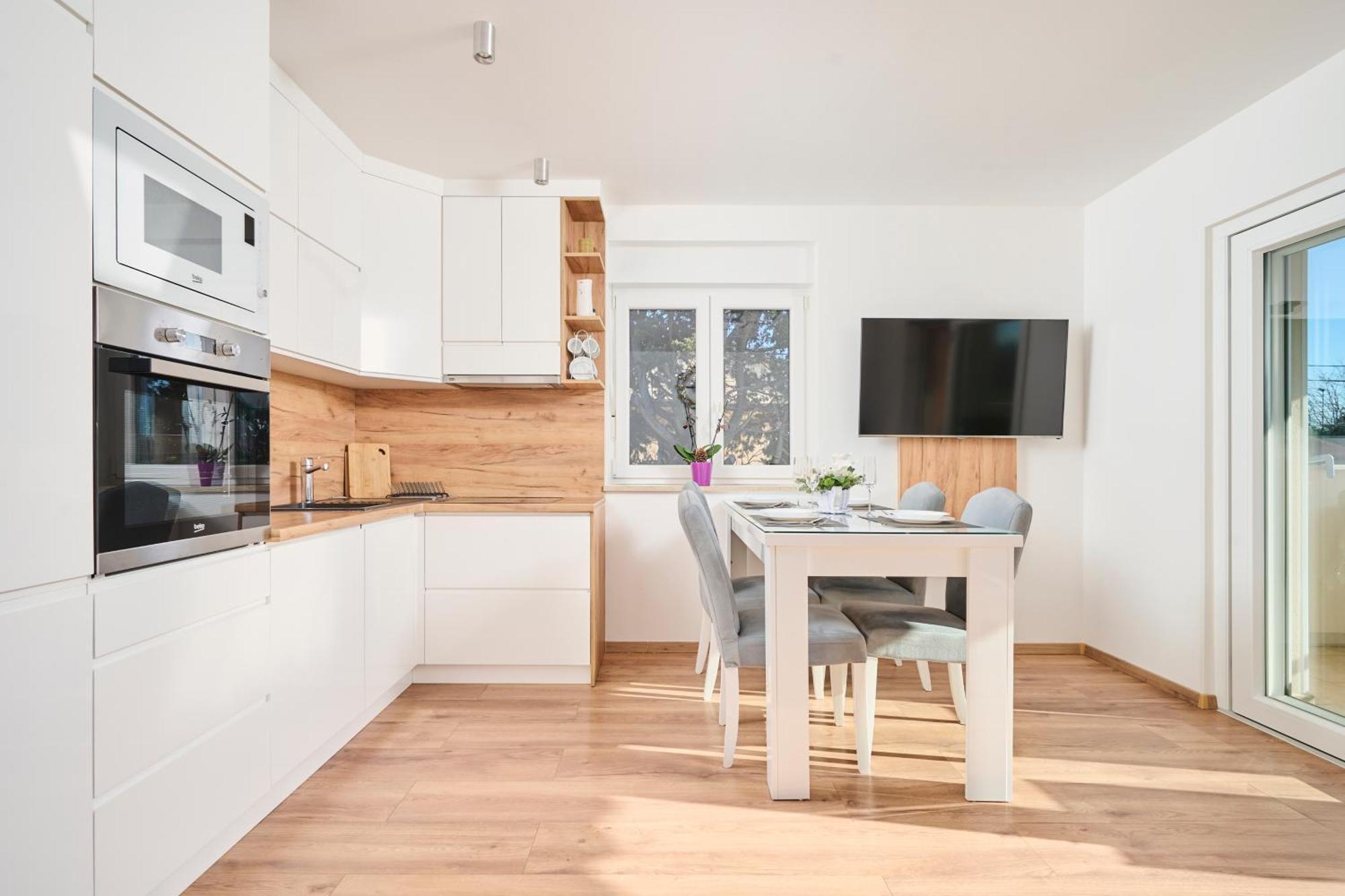 Apartma Morje سافودغيا المظهر الخارجي الصورة